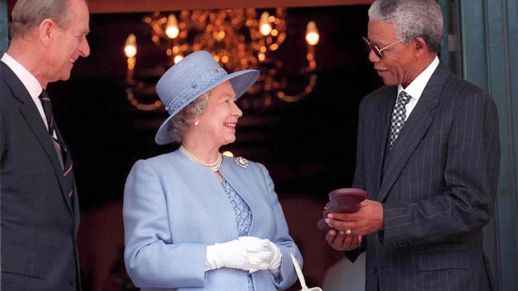 Reine Elizabeth II avait des liens particulièrement forts avec Mandela